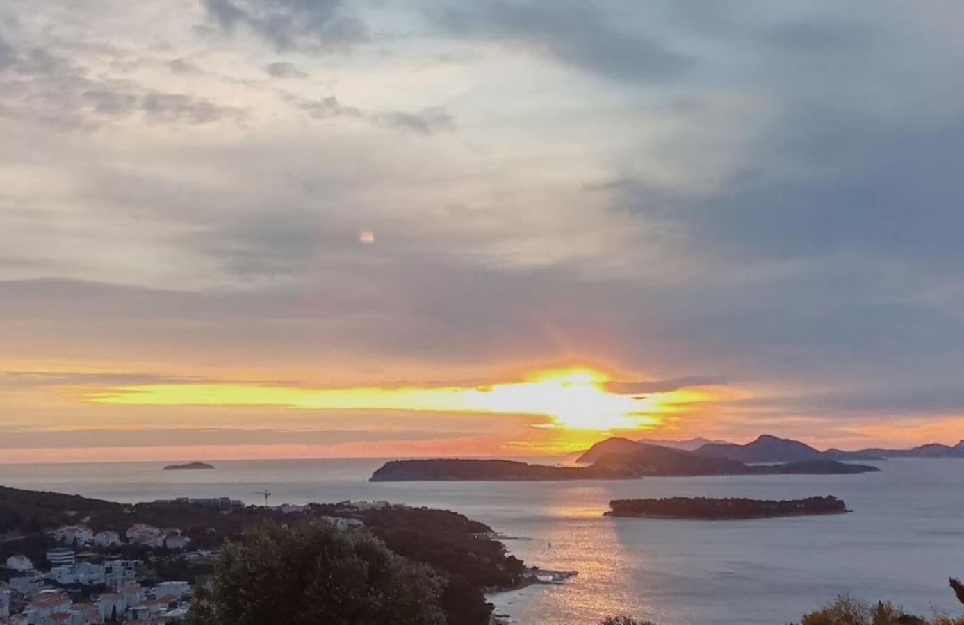 Sea View Apartment Nuncijata Dubrovnik Eksteriør billede